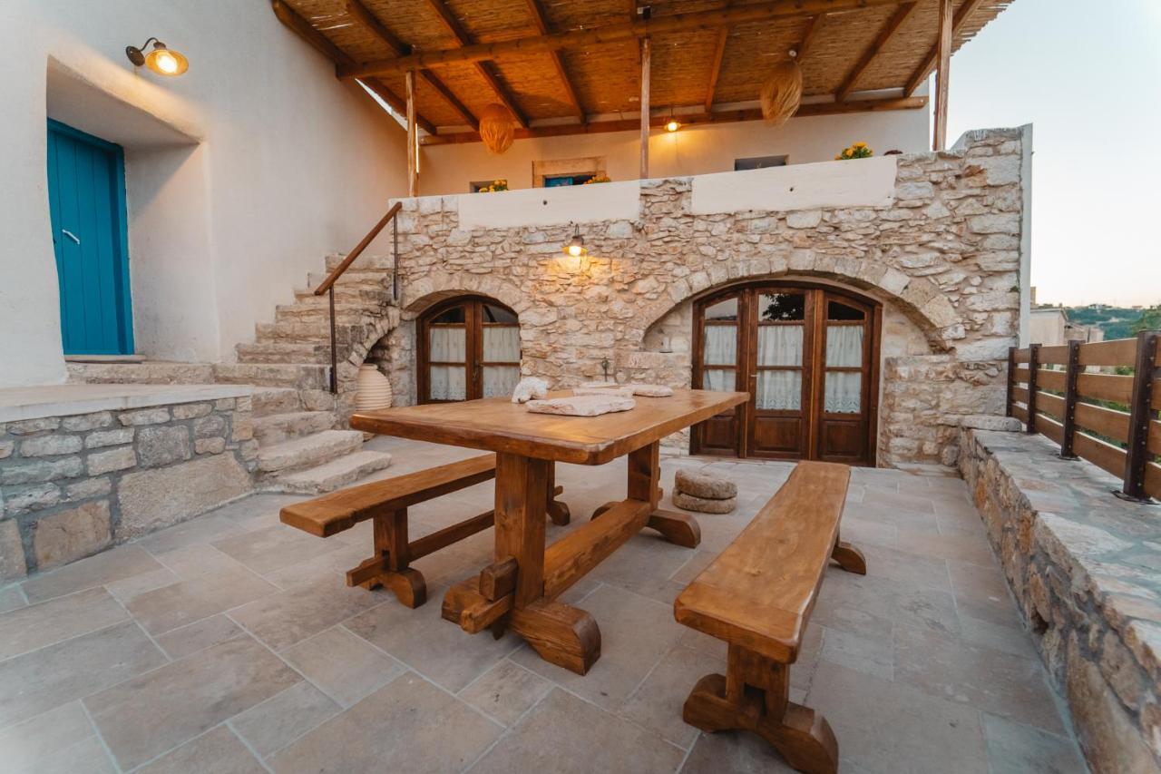 Kythera Secrets Suites Viaradika Zewnętrze zdjęcie